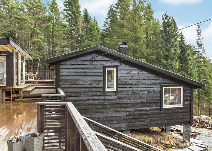 Stunning In Forde I Hordaland *